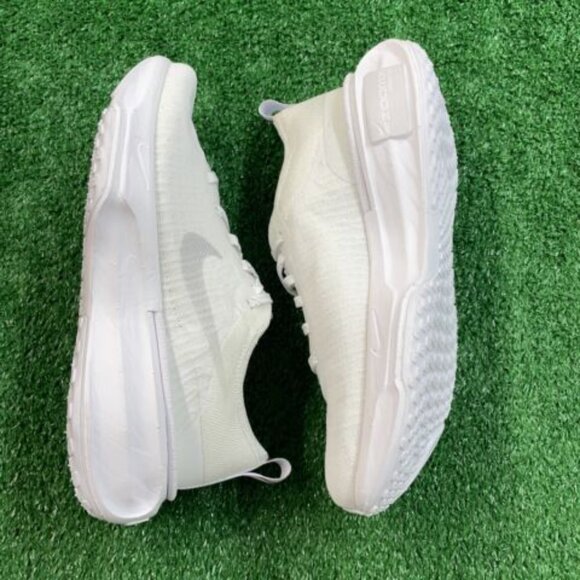 Nike ZoomX Invincible 3 Wide Womens Running Shoes White FN7997-100 VNDS Size 6.5 - Picture 2 of 7